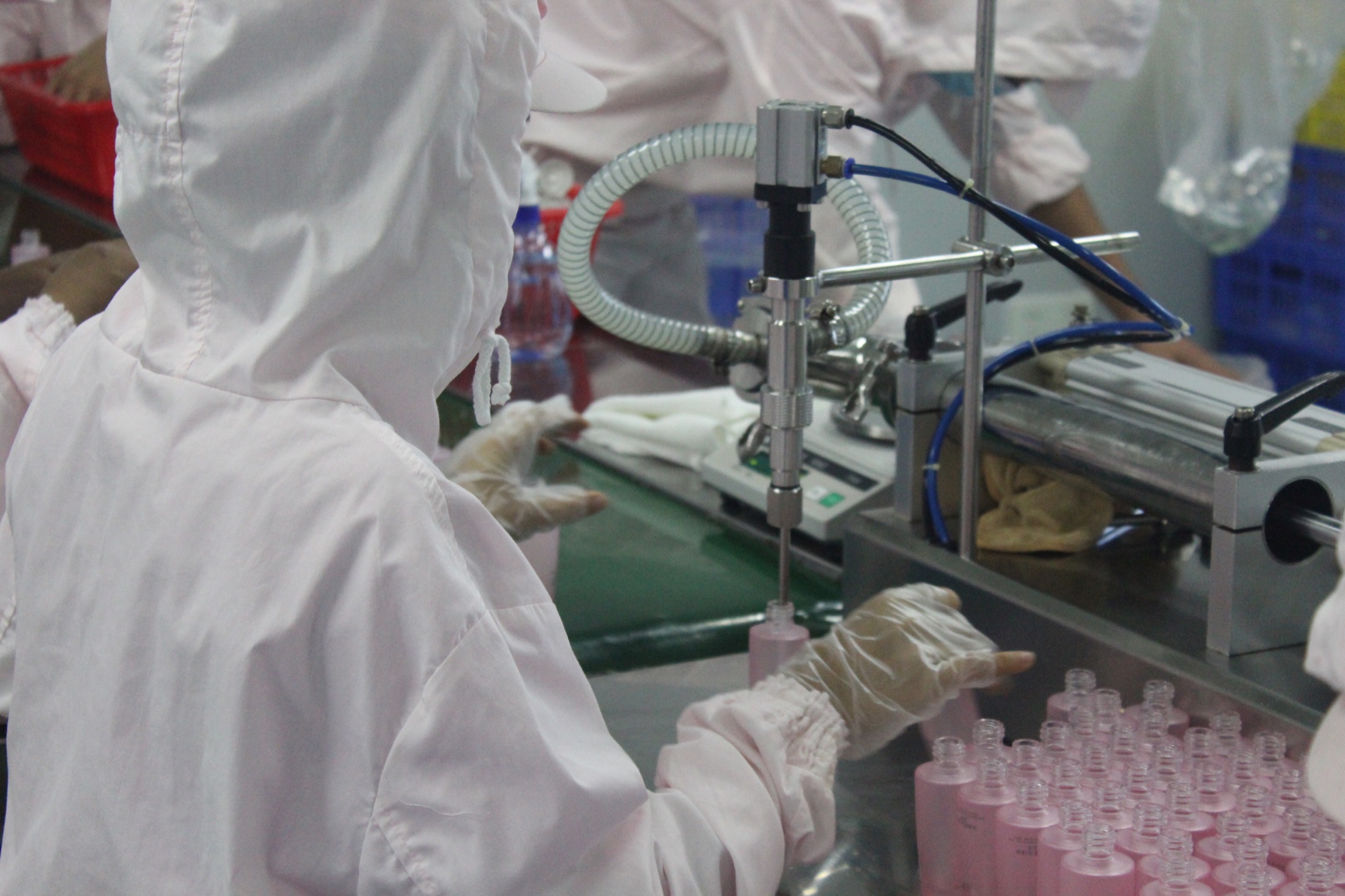 Real Momei BioTech cosmetic filling and packaging line